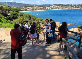 Hiking on the Costa Brava cliffs